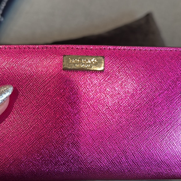 Kate Spade Wallet - Picture 6 of 8